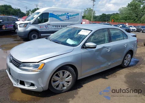 2013 Volkswagen Jetta 2.5L Se из США, поврежденный, VIN 3VWDP7AJ6DM374285